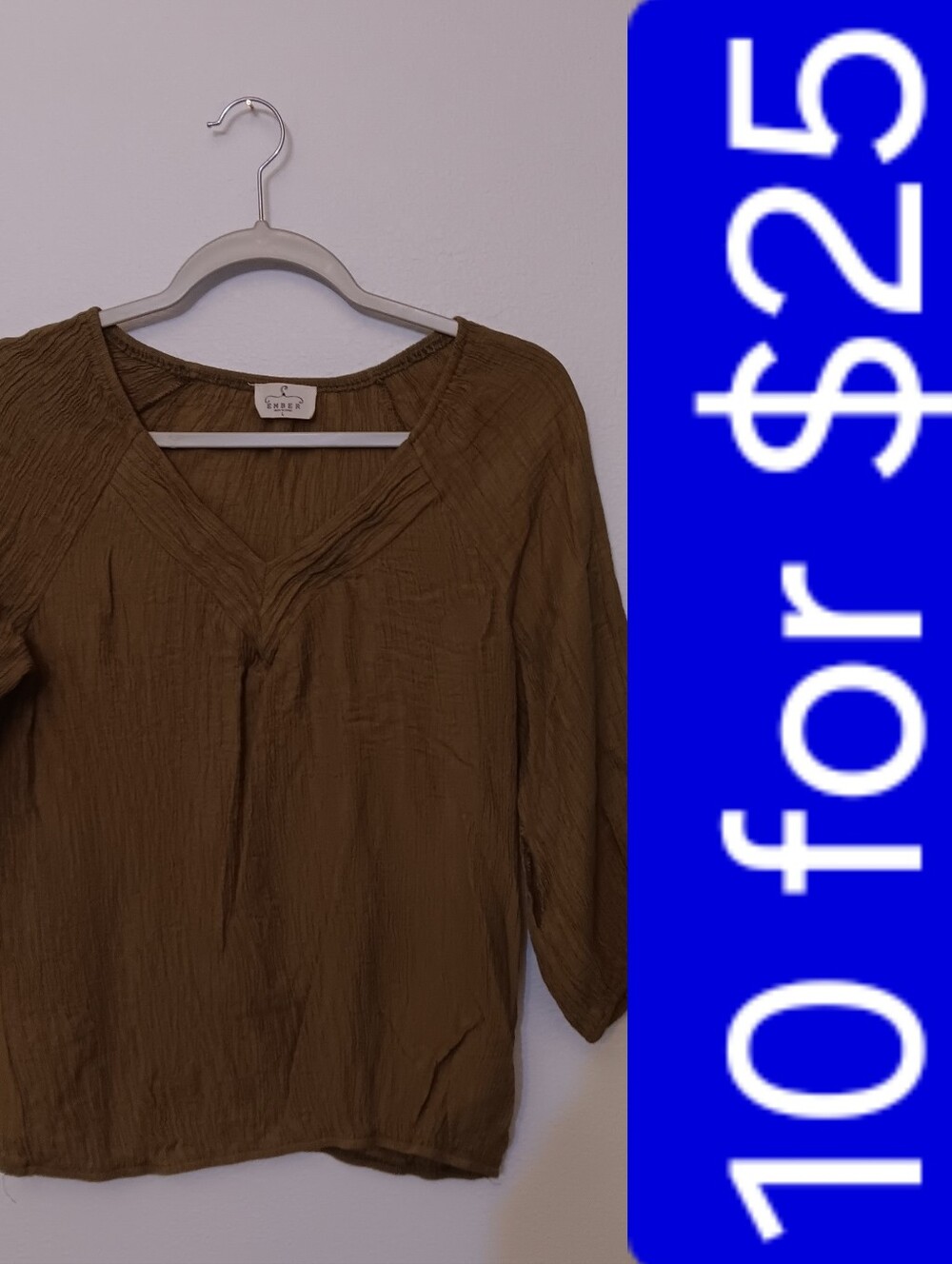 Crinkle V-Neck Women’s Top in Olive Brown